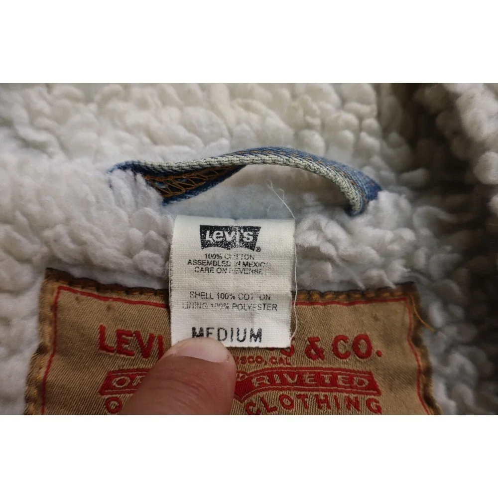 Vintage Levis Trucker Jacket Mens M Medium Blue Denim Sherpa Lined Made USA 90s